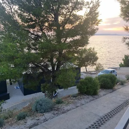 Kamp alanı Hipo Camp Mobil Arta