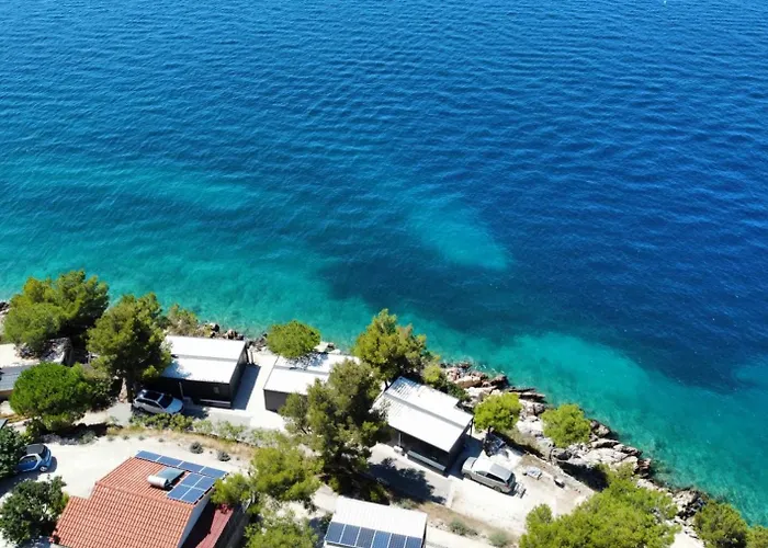 Hipo Camp Mobil Arta 营地 Pakoštane