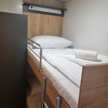 营地 Hipo Camp Mobil Arta Pakoštane