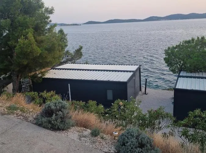 Hipo Camp Mobil Arta Camping Pakoštane